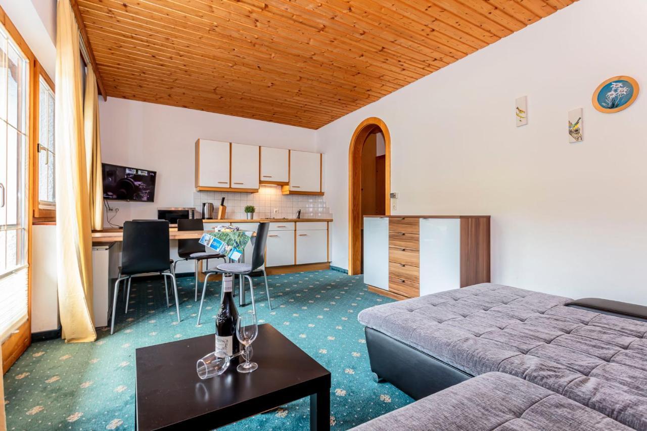 Appartements Dreimaederlhaus Maria Alm am Steinernen Meer Luaran gambar